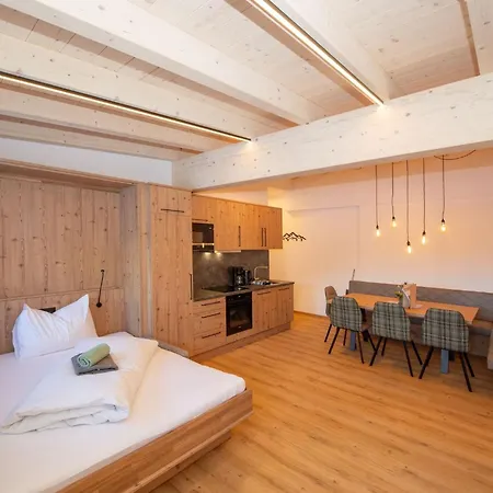 Kollinghof 10 *